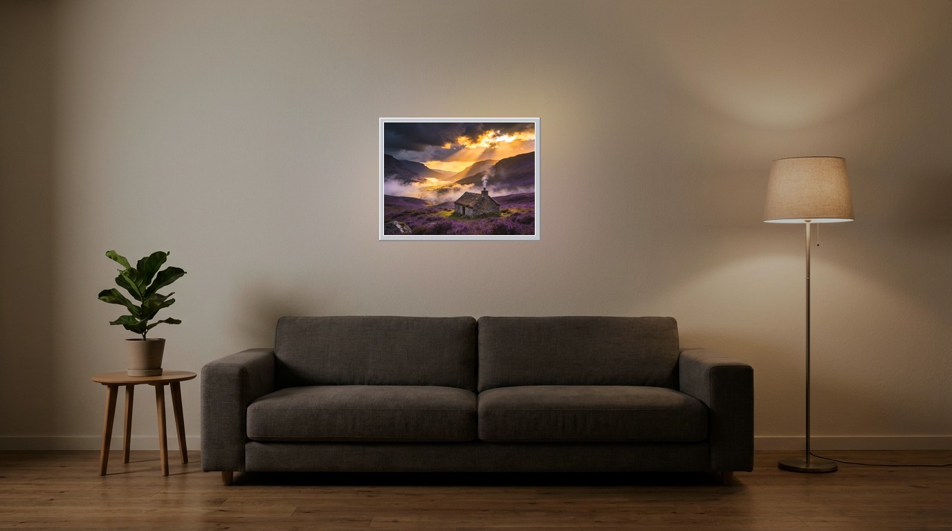 Schottische Highlands als Lichtposter im Wohnzimmer